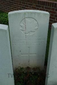 Canada Cemetery Tilloy Les Cambrai - McNeish, Arthur